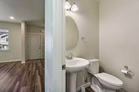 418 Oak St, Phoenix, OR 97535 photo 10