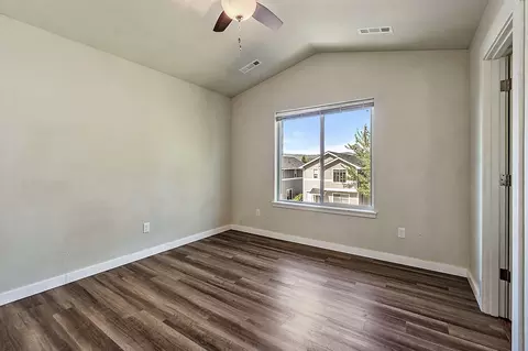 418 Oak St, Phoenix, OR 97535 photo 15