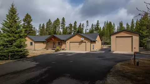 16146 Aqua Rd, La Pine, OR 97739