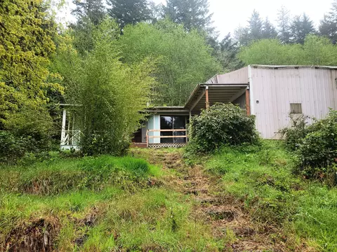 97736 N Lake Ln, Lakeside, OR 97449