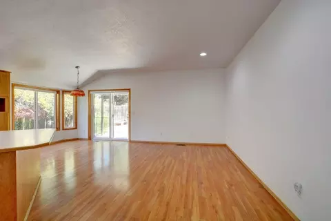 192 Meadow View Dr, Phoenix, OR 97535 photo 19
