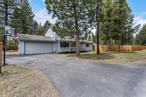 Exterior - 56065 Stellar Dr, Bend, OR 97707 photo 1 of 6