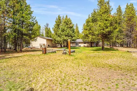 Exterior - 16015 Twin Dr, La Pine, OR 97739 photo 10 of 11