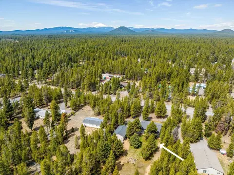 View/Area - 16015 Twin Dr, La Pine, OR 97739 photo 4 of 4