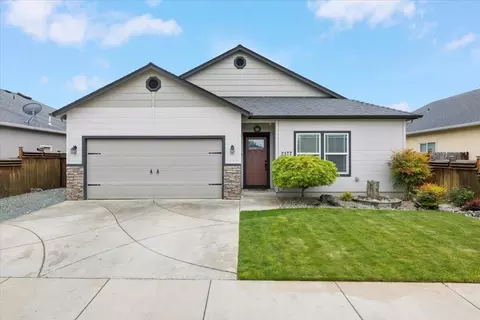 2177 SW Nick Way, Grants Pass, OR 97527