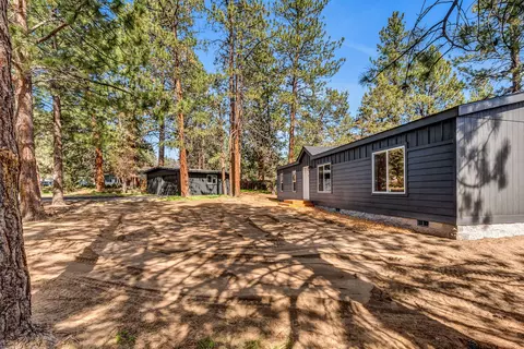 60971 Granite Dr, Bend, OR 97702 photo 20