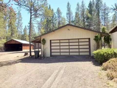 15933 Deedon Rd, La Pine, OR 97739 photo 2