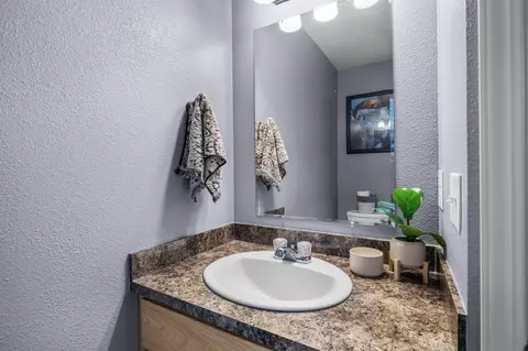 Bath - 63156 Lancaster St, Bend, OR 97701 photo 1 of 4