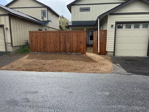 Exterior - 63156 Lancaster St, Bend, OR 97701 photo 16 of 18