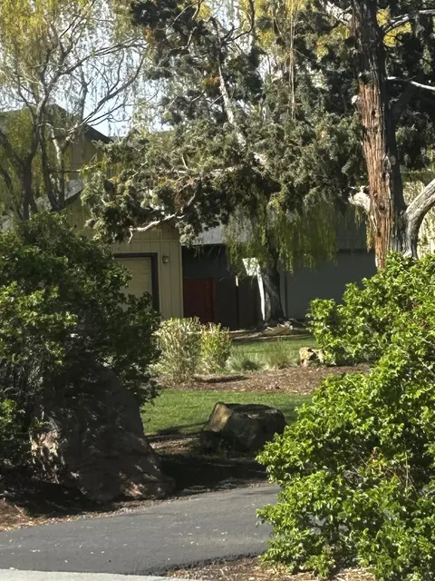 Exterior - 63156 Lancaster St, Bend, OR 97701 photo 14 of 18