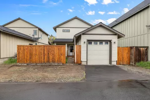Exterior - 63156 Lancaster St, Bend, OR 97701 photo 10 of 18