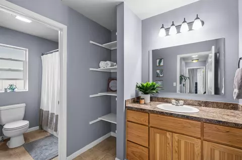 Bath - 63156 Lancaster St, Bend, OR 97701 photo 2 of 4