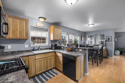 Kitchen - 63156 Lancaster St, Bend, OR 97701 photo 2 of 2