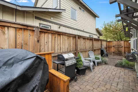 Exterior - 63156 Lancaster St, Bend, OR 97701 photo 7 of 18