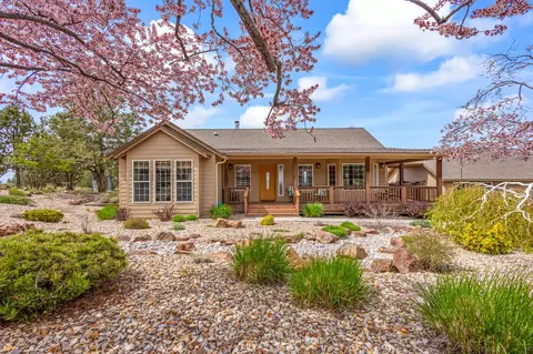 11047 SW Red Cloud Rd, Powell Butte, OR 97753
