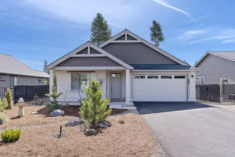 51936 Settler Dr, La Pine, OR 97739