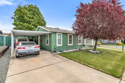 1269 Ivan Ln, Central Point, OR 97502 photo 3
