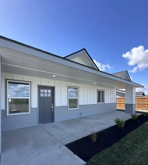 673 Scenic Loop, Culver, OR 97734 photo 2