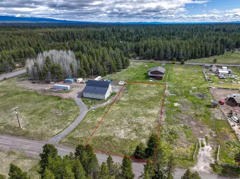 16991 Downey Rd, Bend, OR 97707