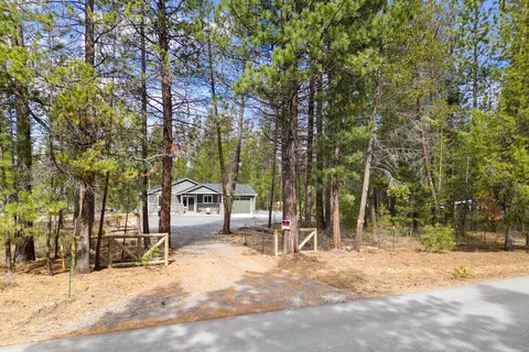 148848 Snuffy Dr, La Pine, OR 97739