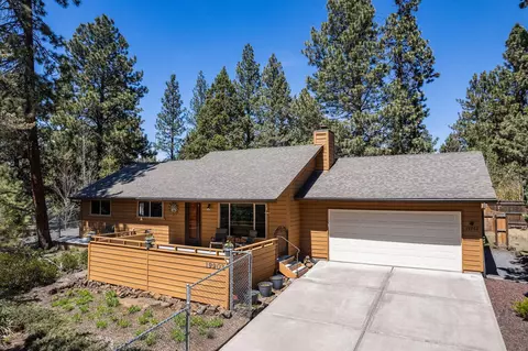19902 Cyprus St, Bend, OR 97702