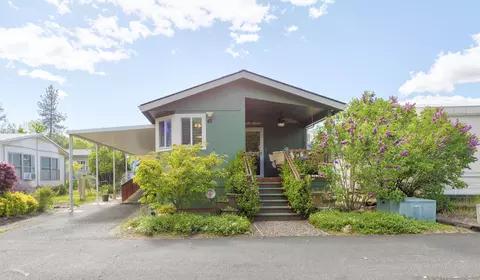 2325 NW Highland Ave #42, Grants Pass, OR 97526