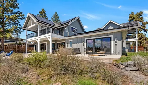 Exterior - 2947 NW Celilo Ln, Bend, OR 97703 photo 13 of 14