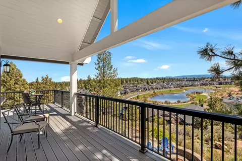 Exterior - 2947 NW Celilo Ln, Bend, OR 97703 photo 4 of 14
