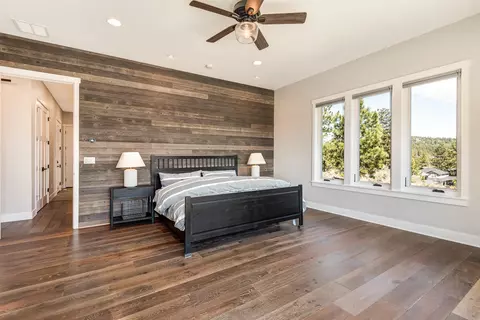 Bedroom - 2947 NW Celilo Ln, Bend, OR 97703 photo 1 of 7