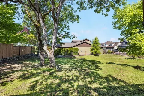 237 Echo Way, Eagle Point, OR 97524 photo 31