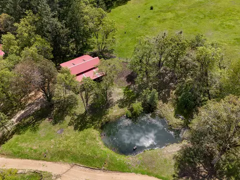 17000 Ramsey Rd, White City, OR 97503