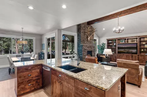 Kitchen - 2832 NW Mcdermott Pl, Bend, OR 97703 photo 1 of 6