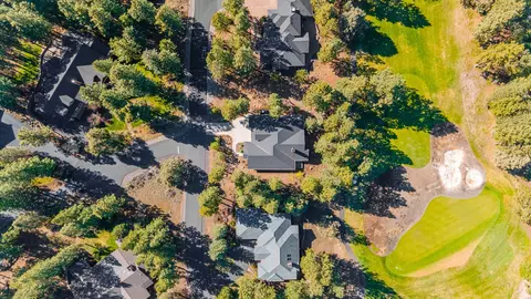 View/Area - 2832 NW Mcdermott Pl, Bend, OR 97703 photo 1 of 3