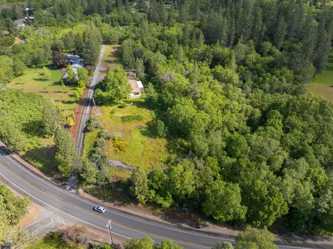 4822 Upper River Rd, Grants Pass, OR 97526 photo 19
