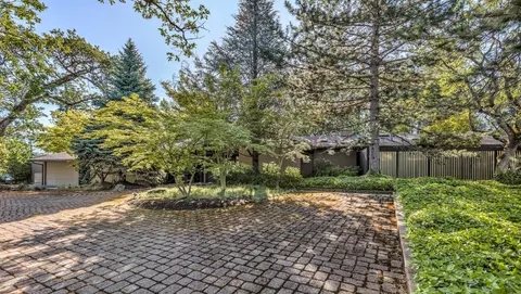 257 Windsor Ave, Medford, OR 97504