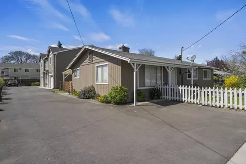 Other - 52-56 S Haskell St, Central Point, OR 97502 photo 2 of 9