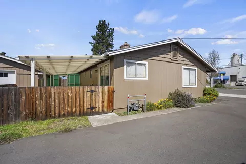 Exterior - 52-56 S Haskell St, Central Point, OR 97502 photo 5 of 8