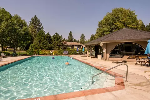 Exterior - 60877 Willow Creek Loop, Bend, OR 97702 photo 8 of 9