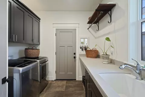 1822 NW Fields St, Bend, OR 97703 photo 31