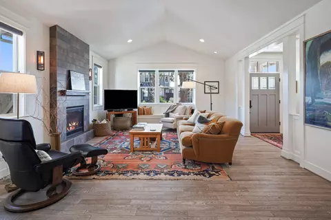 1822 NW Fields St, Bend, OR 97703 photo 9