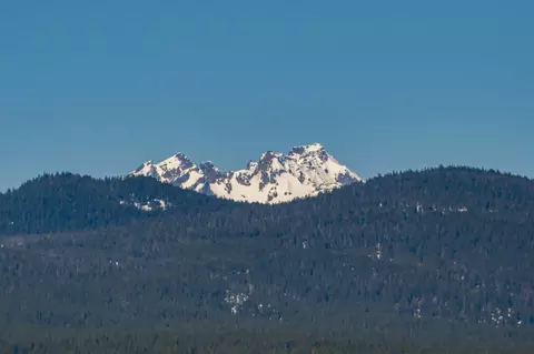 62907 Levins Ln, Bend, OR 97703 photo 3