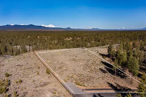 62907 Levins Ln, Bend, OR 97703 photo 9