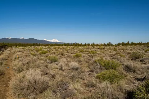 62907 Levins Ln, Bend, OR 97703 photo 7