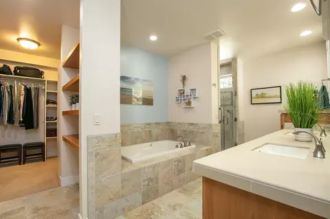 Bath - 3495 NW Mccready Dr, Bend, OR 97703 photo 1 of 4