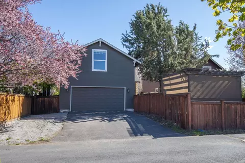 62744 Larkview Rd, Bend, OR 97701 photo 21