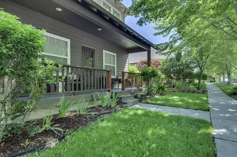 62744 Larkview Rd, Bend, OR 97701 photo 3