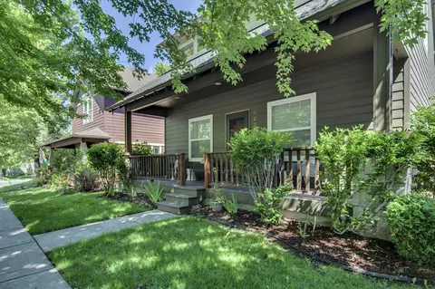 62744 Larkview Rd, Bend, OR 97701 photo 4