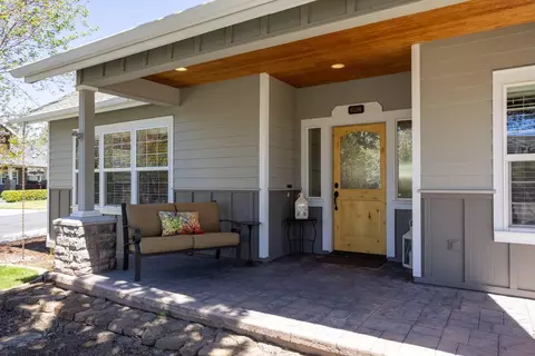 61186 Ridgewater Loop, Bend, OR 97702 photo 4