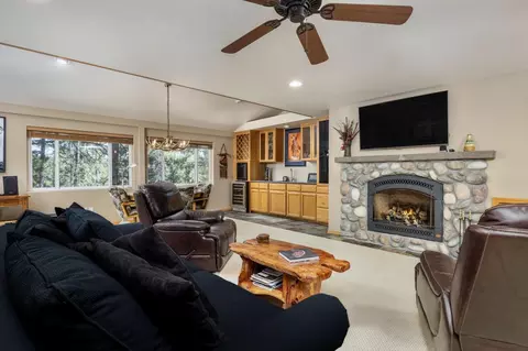 Living - 53520 Wildriver Way, La Pine, OR 97739 photo 3 of 5