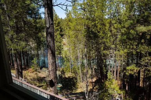 View/Area - 53520 Wildriver Way, La Pine, OR 97739 photo 4 of 8